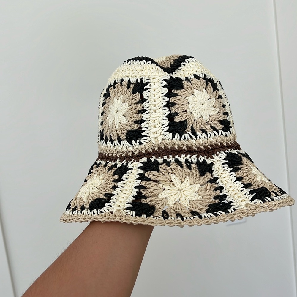 Shop shani bucket hat